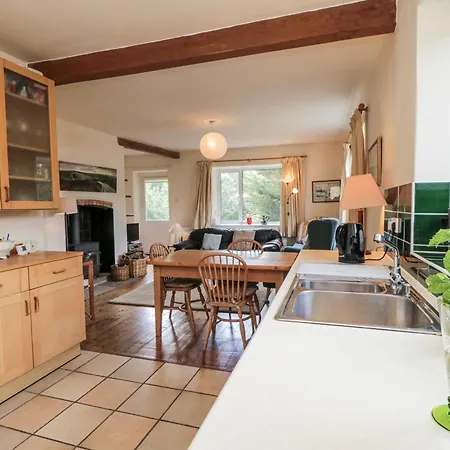 Muffles Bridge بيكرينغ